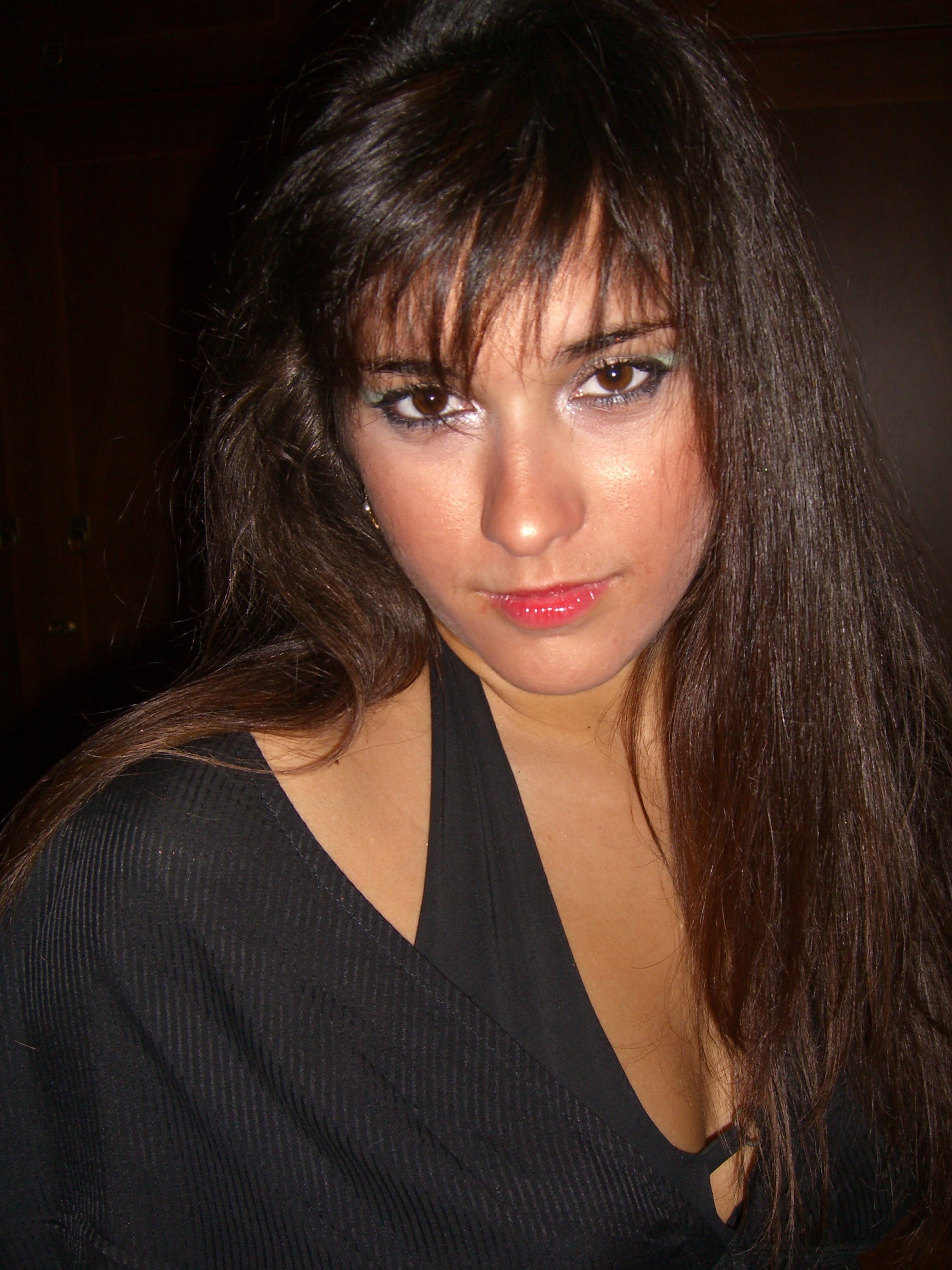 Maya - rencontre naturiste gratuite